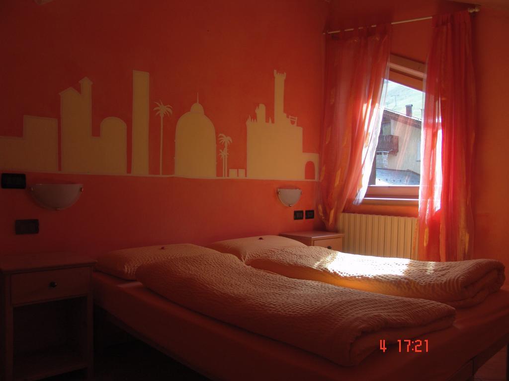 Casa Martina Apartment Livigno Phòng bức ảnh